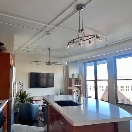 Luxury Industrial Loft On Mill Tempe Exterior photo